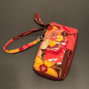 Vera Bradley Gabby Buttercup Wristlet